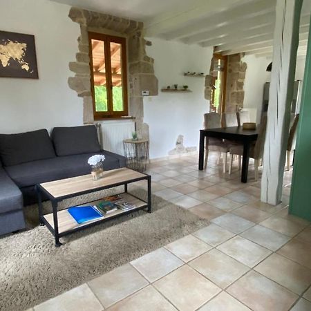 Mas Le Corbery Apartment Largentiere Bagian luar foto